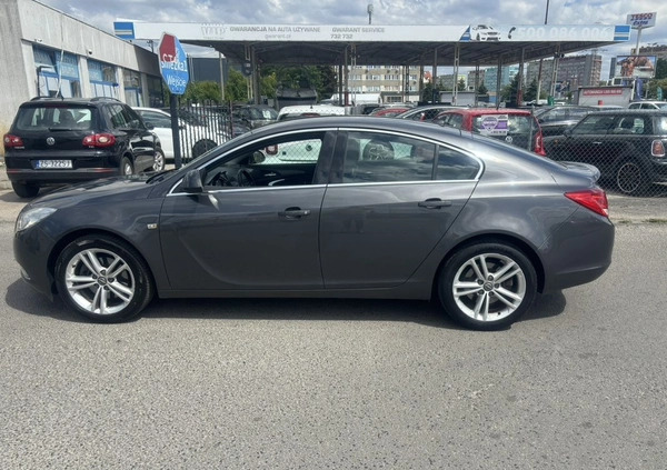 Opel Insignia cena 26900 przebieg: 197000, rok produkcji 2009 z Chmielnik małe 667